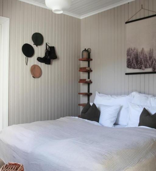 Номер Стандарт, Petrines Gjestgiveri