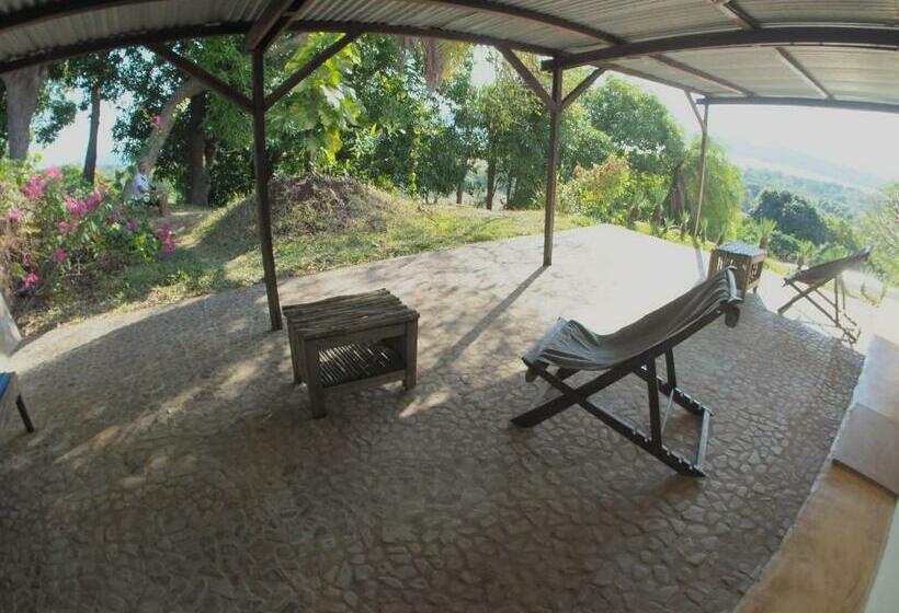 اتاق استاندارد با چشمانداز دریا, La Case Sakalava