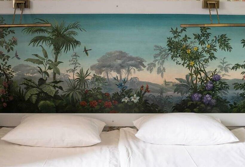 اتاق استاندارد, Laitse Castle