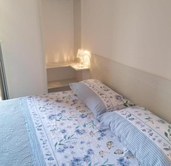 Номер Стандарт, Parco Dei Gerani Il Monolocale Studio