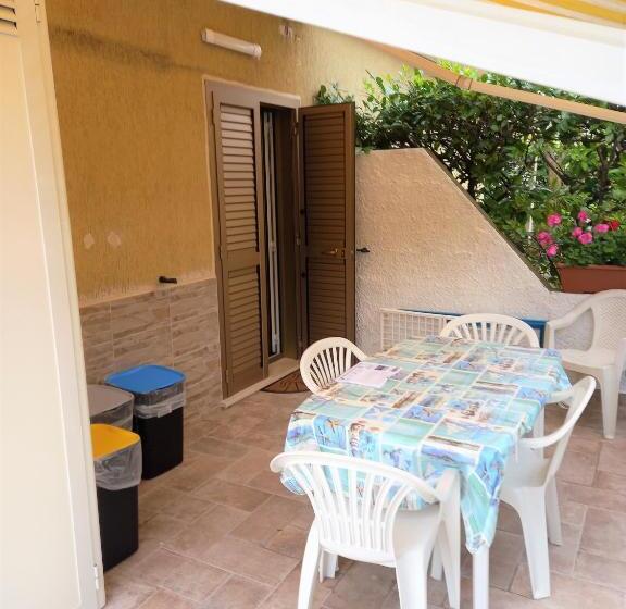 Студия Deluxe, Parco Dei Gerani Il Monolocale Studio