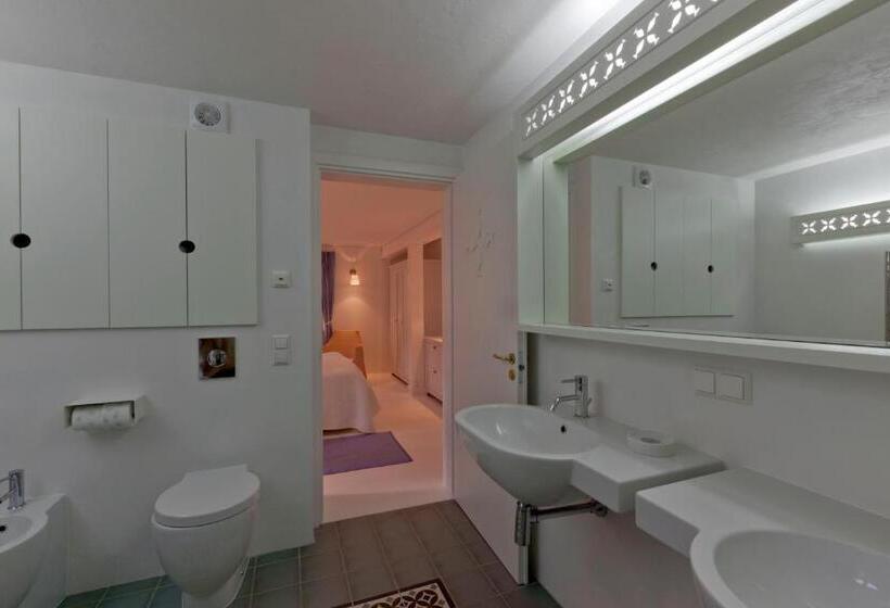 سوییت, Vila Balta Balta