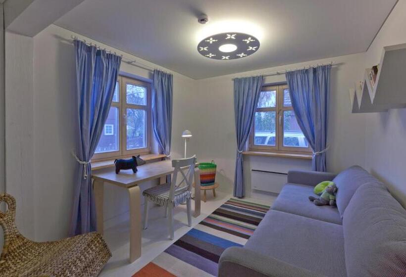 سوییت, Vila Balta Balta