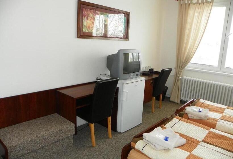 غرفة ديلوكس, Ový Dům Areál