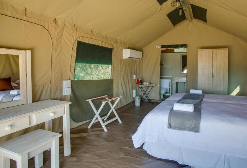 Deluxe Tent, Little Mongena Tented Camp