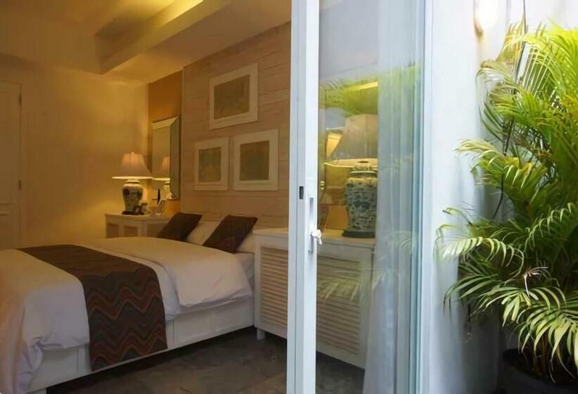 חדר דלוקס, The Kanjeng Suites Petitenget