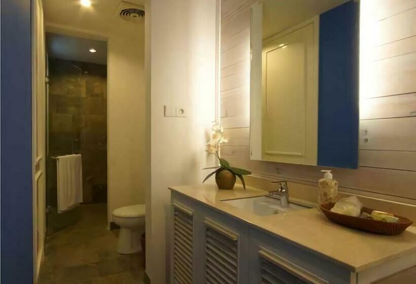 חדר דלוקס, The Kanjeng Suites Petitenget