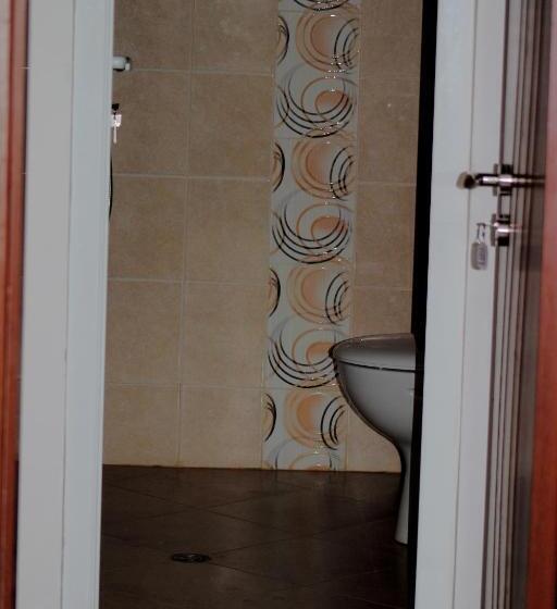 标准间, Tangra Guest House