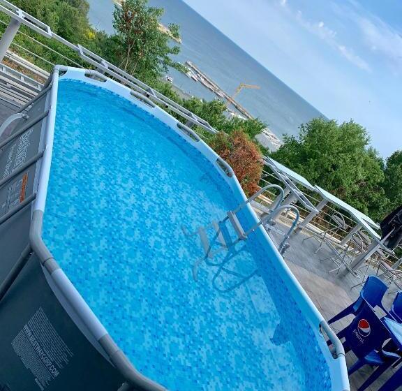 Vila 3 Dormitoris, Villa Jackie