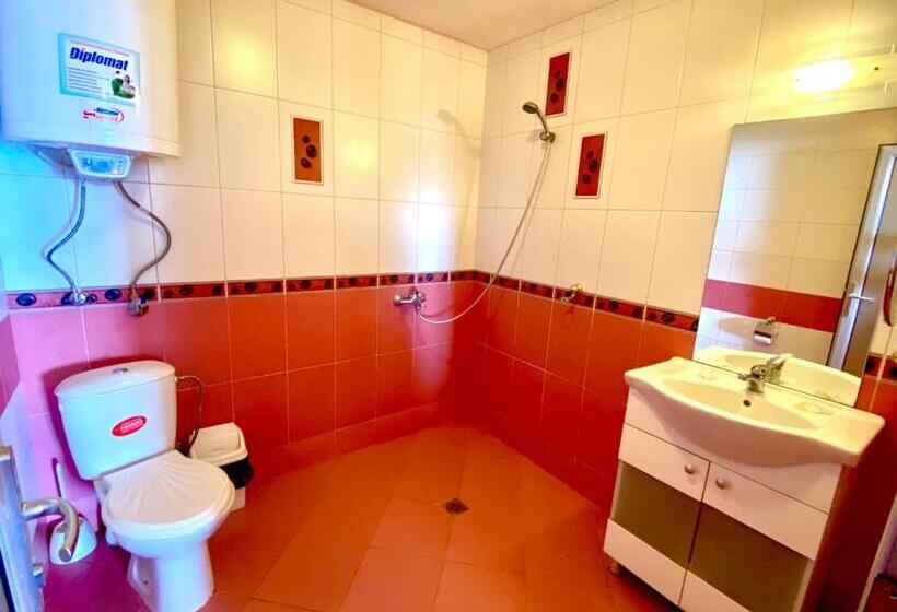 Habitació Deluxe Vista Mar Lateral, Villa Jackie