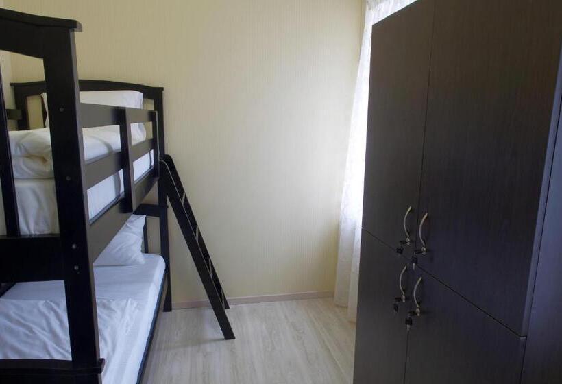 تختخواب در اتاق مشترک, New Life