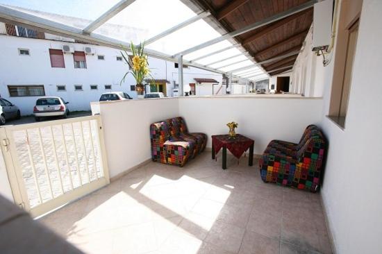 Номер Стандарт, All'antico Pozzo