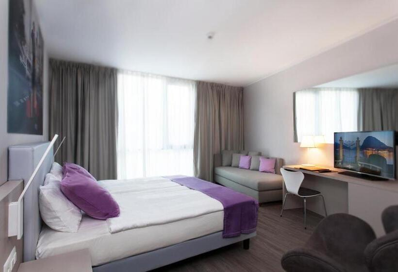 اتاق استاندارد, City Lugano