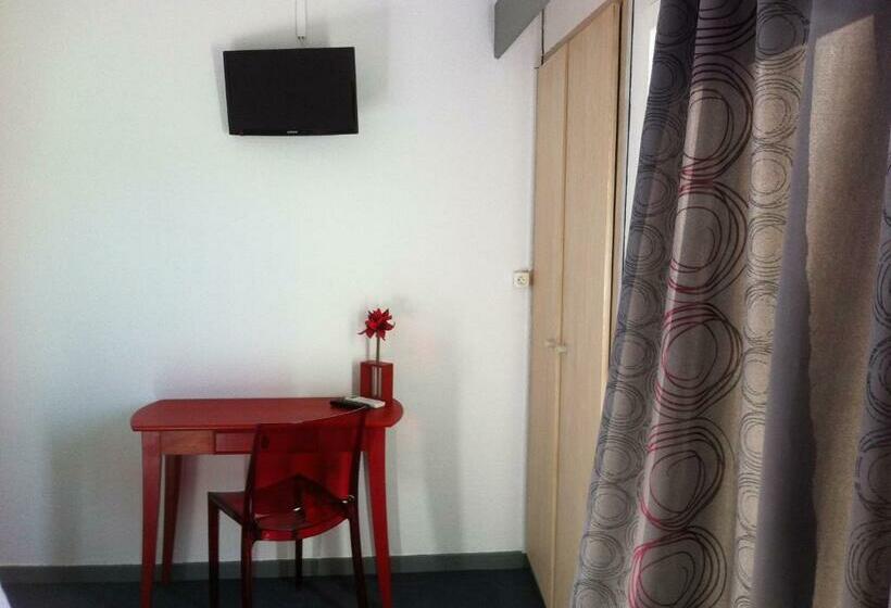 스탠다드 룸, Du Porge