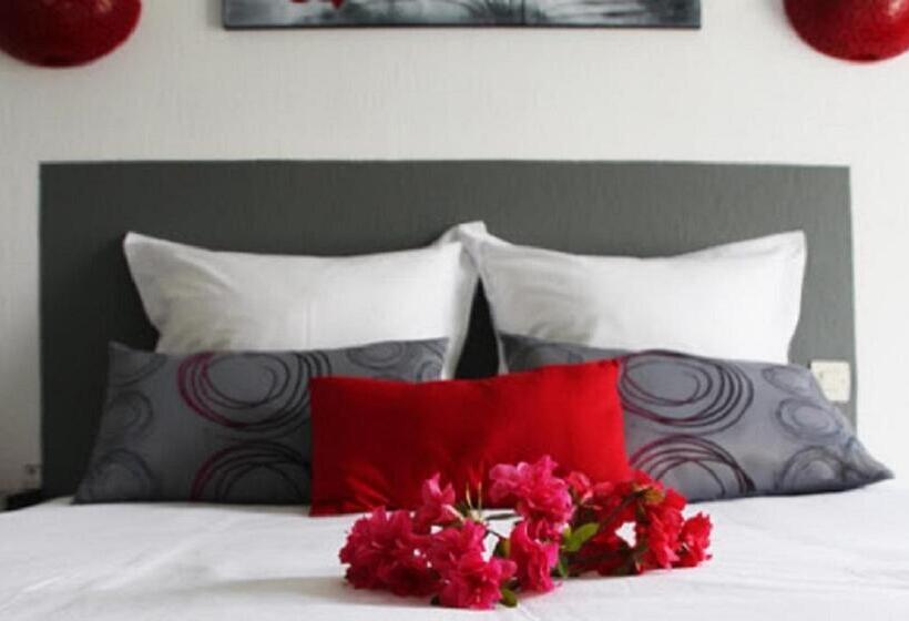 스탠다드 룸, Du Porge