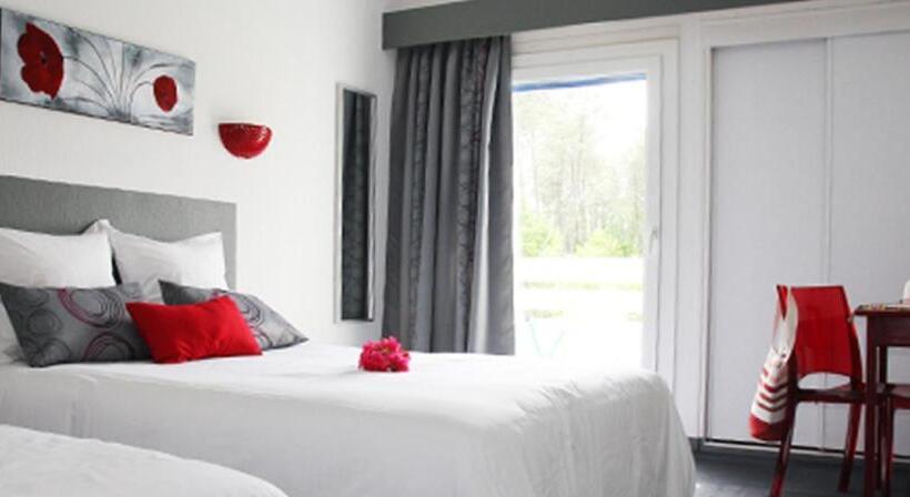 스탠다드 트리플 룸, Du Porge