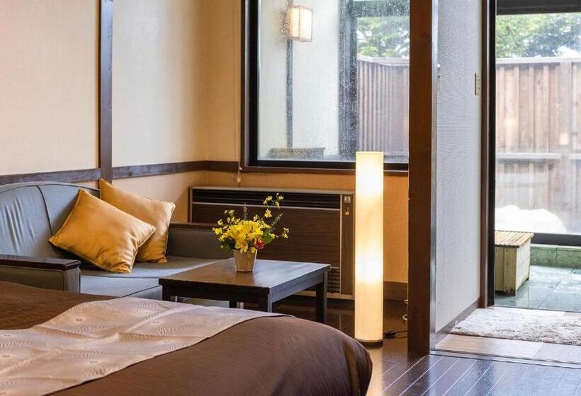 חדר סטנדרט, Kagariya