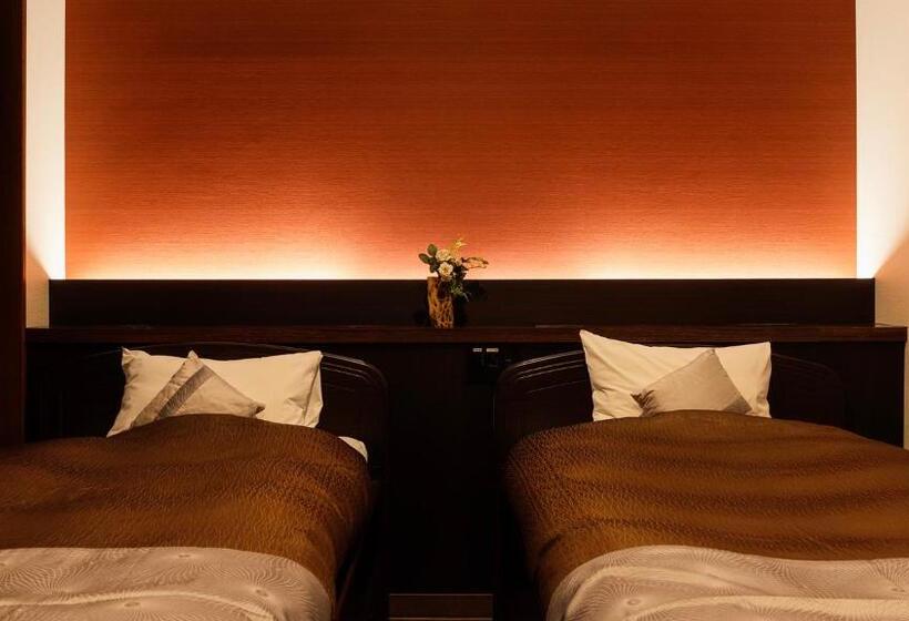 חדר סטנדרט, Kagariya