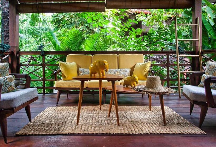 سوییت با چشمانداز استخر, Maison Polanka