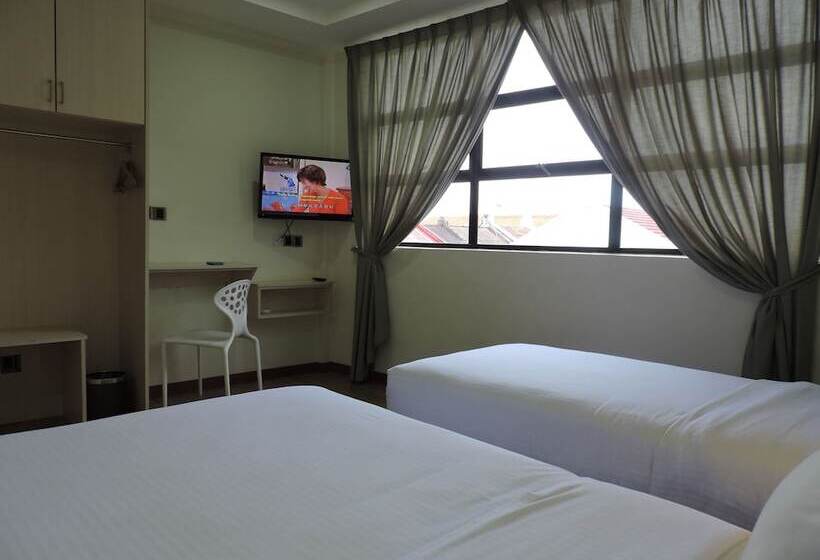 סטודיו משפחתי, Merlin