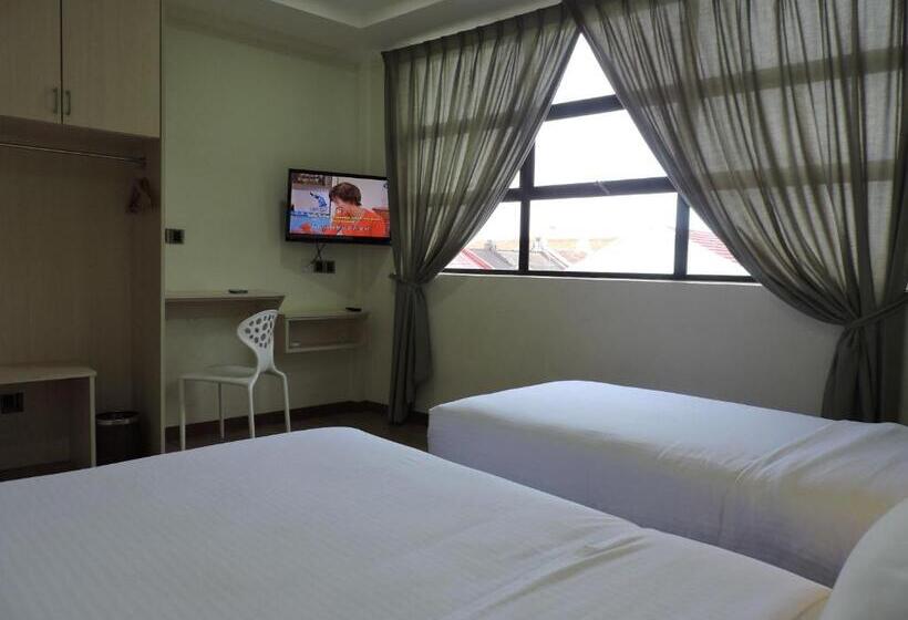 סטודיו משפחתי, Merlin