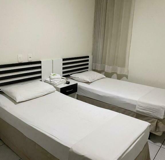 标准三人间, Oft Neve S