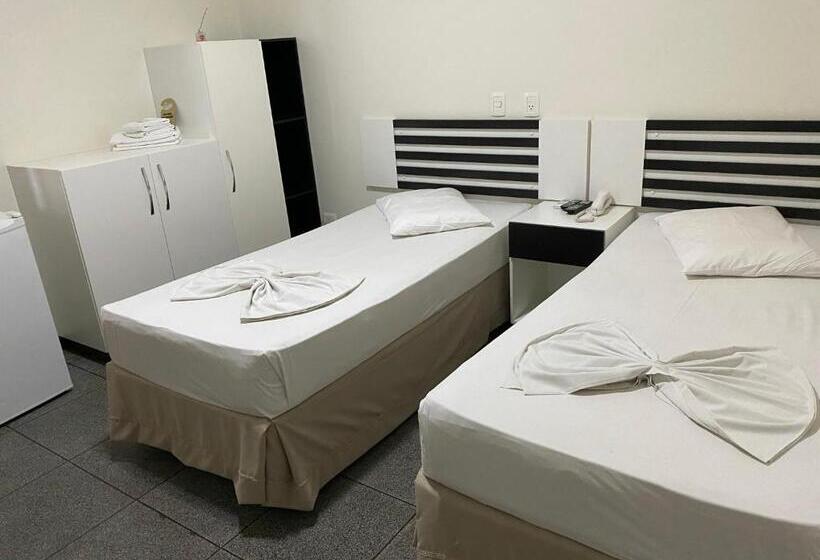 スタンダードシングルルーム, Oft Neve S