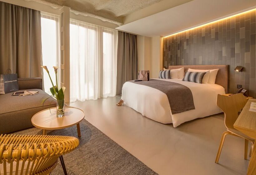 Suite Junior, Ohla Eixample