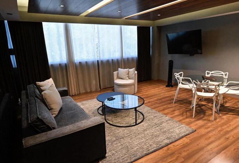 Люкс Повышенной Комфортности, Park Nilo Reforma