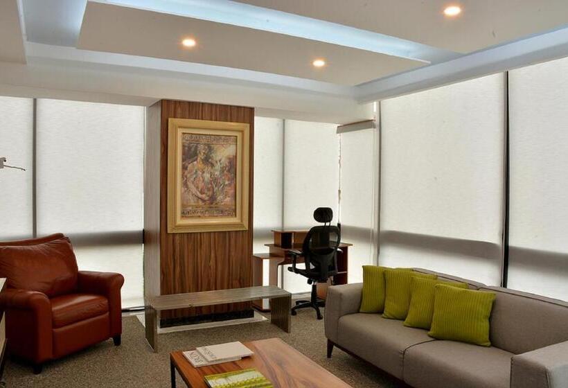 Люкс Повышенной Комфортности, Park Nilo Reforma