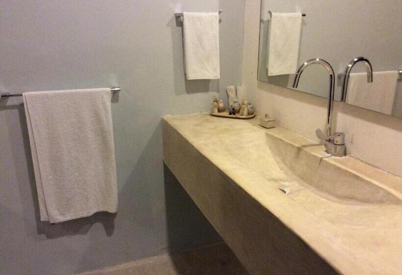 标准间, Piedra De Agua Palenque