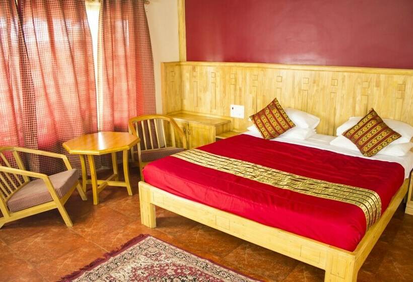 בקתת חדר, Porcupine Castle