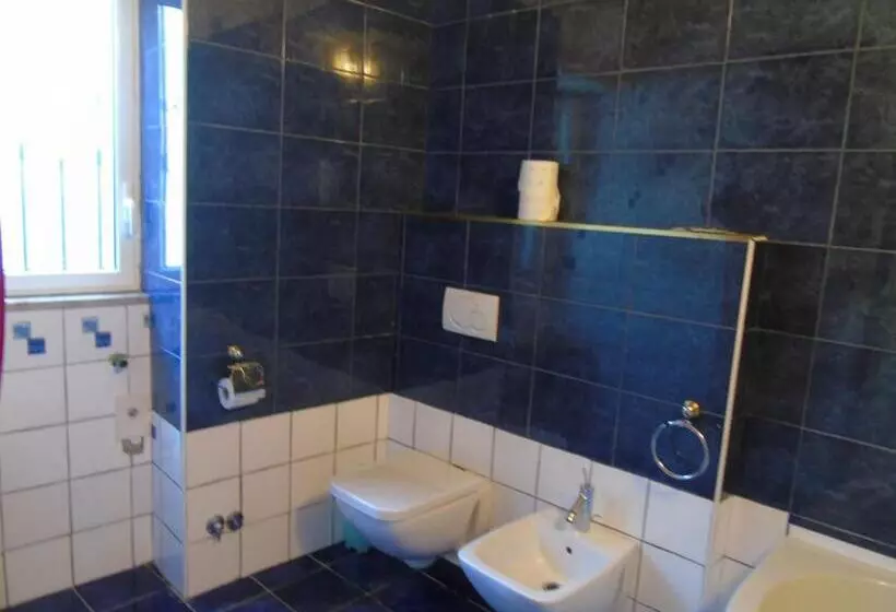 Apartament 1 Dormitori Vista Jardí, Rainbow