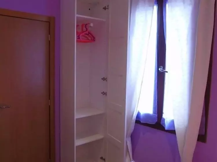 Habitació Estàndard, Rainbow