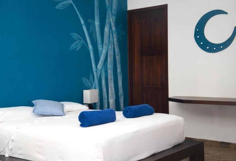 Семейный Номер, Luna De Plata