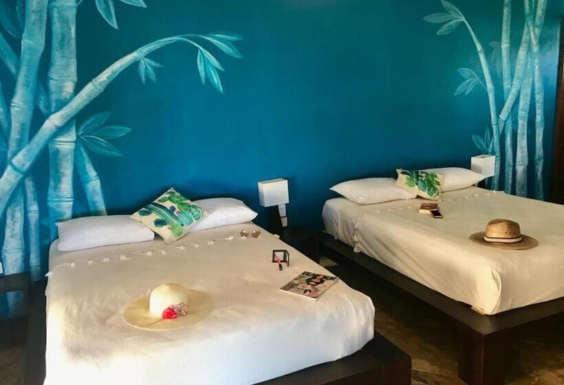 Семейный Номер, Luna De Plata