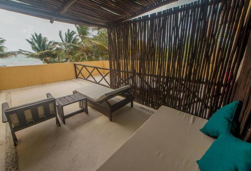 Полулюкс Вид на Море, Luna De Plata