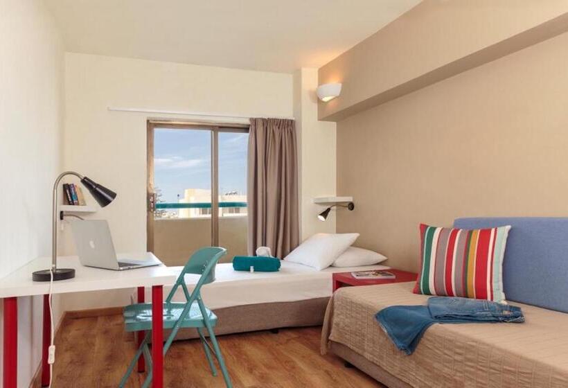 מיטה בחדר משותף, Stay Rhodes Hostel & Bar