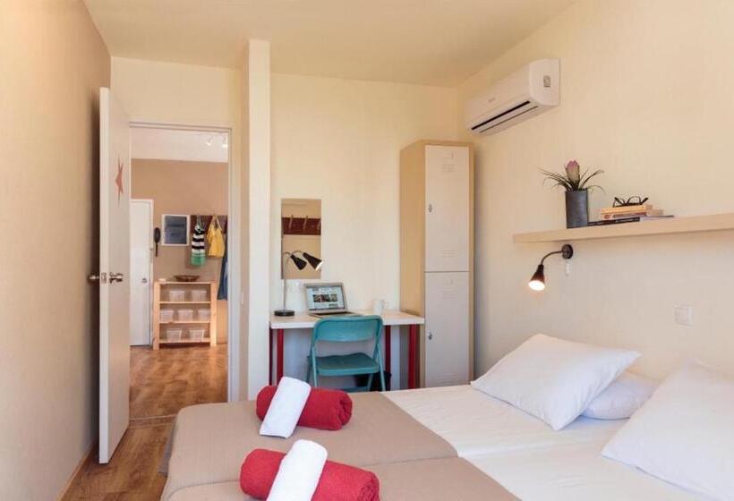 패밀리 룸, Stay Rhodes Hostel & Bar