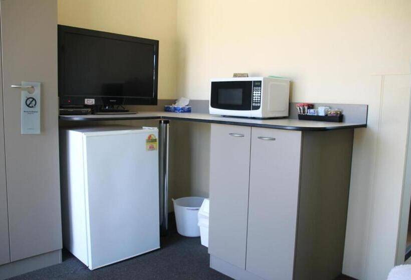 חדר סטנדרט עם מיטת קווין, Mountain View Motel