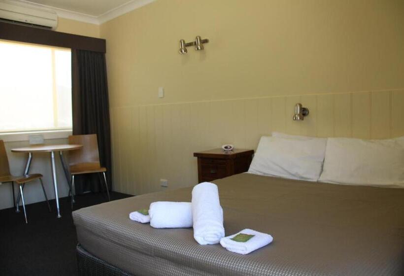 חדר סטנדרט עם מיטת קווין, Mountain View Motel