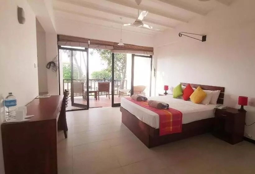 キングサイズベッドのデラックスルーム, Wellé Wadiya Beach Villa