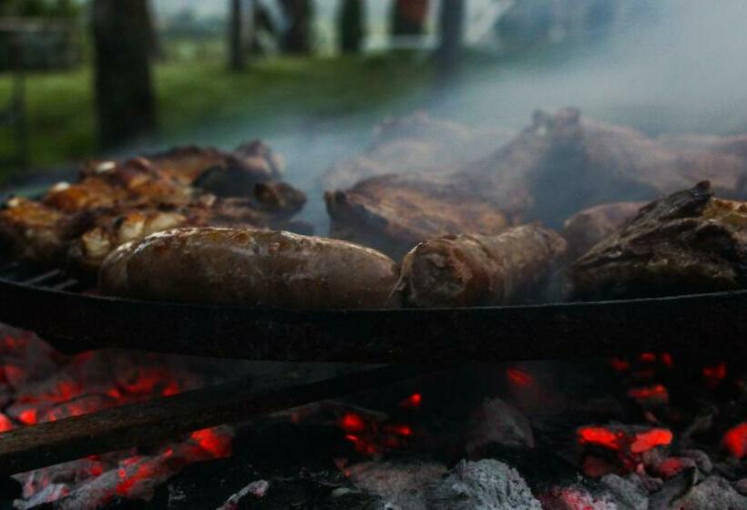 コンフォートトリプルルーム, Agriturismo Quarantallina
