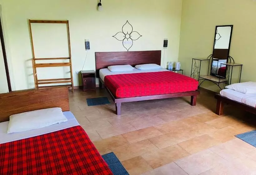 スタンダードトリプルルーム, Nature Walk Resort