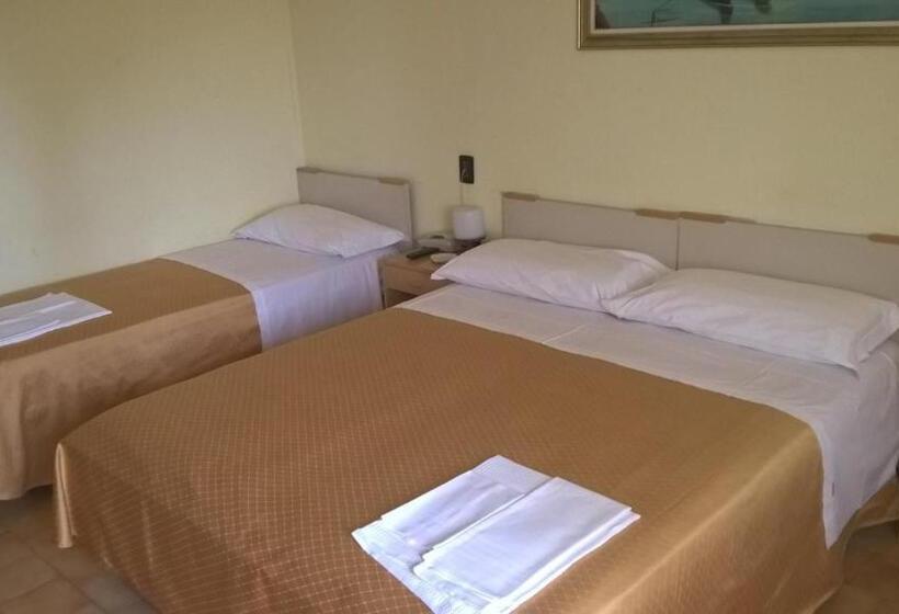 غرفة قياسية ثلاثية, Parigi