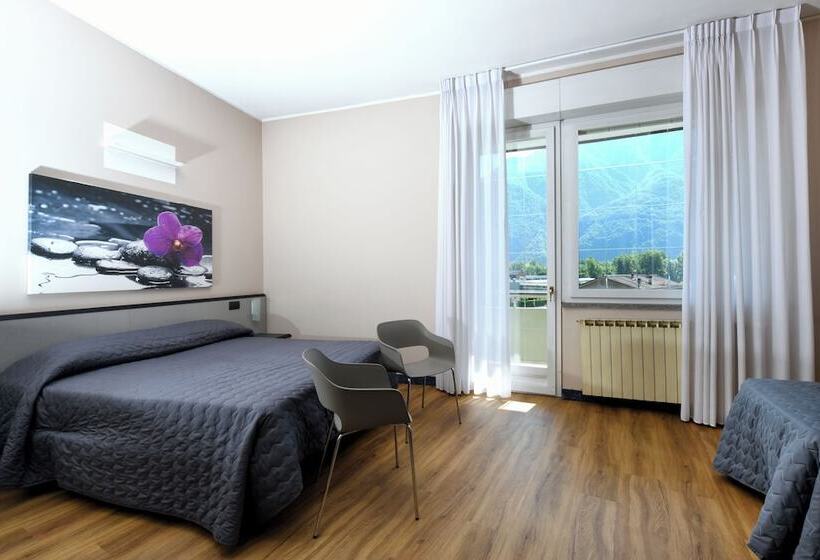 标准三人间, Internazionale