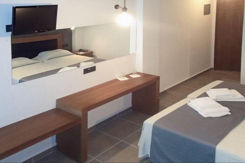 اتاق لوکس, Seda Atria