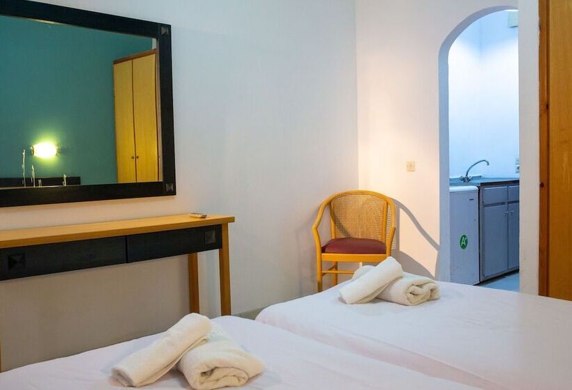 标准间, Wilde Rose