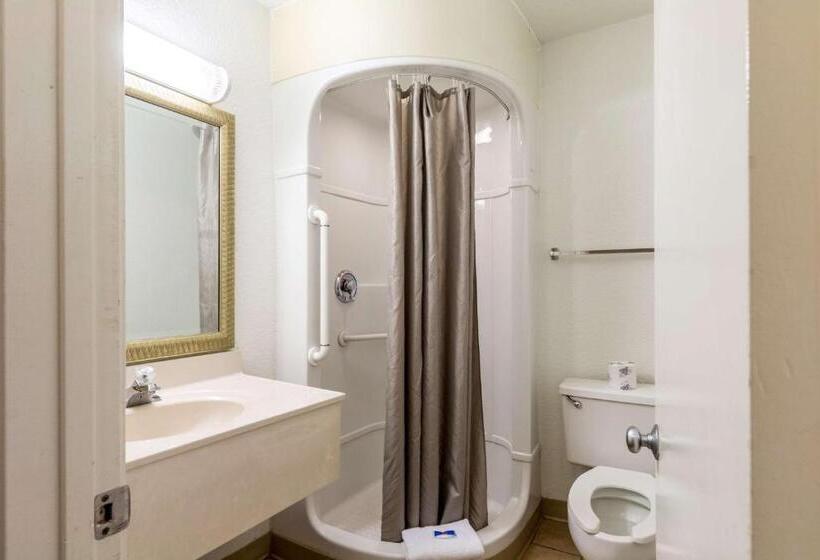 חדר סטנדרט לארבעה, Motel 6victoria, Tx