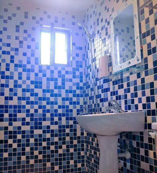 اتاق خانوادگی, Country Kos Hostel